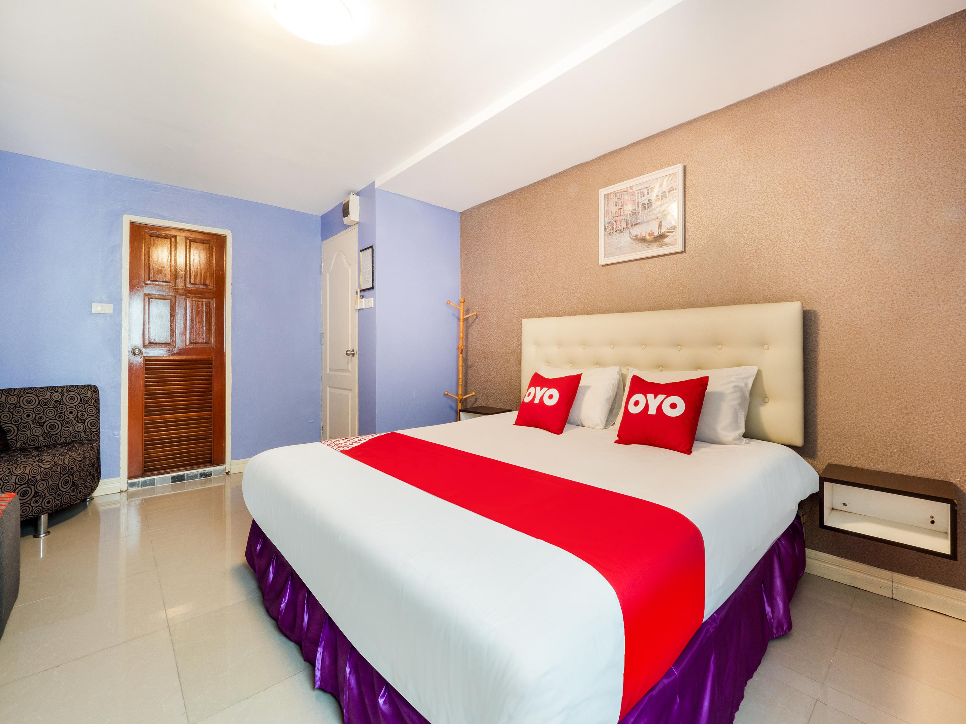 Oyo 75375 Lisa Guesthouse Jomtien Beach Buitenkant foto