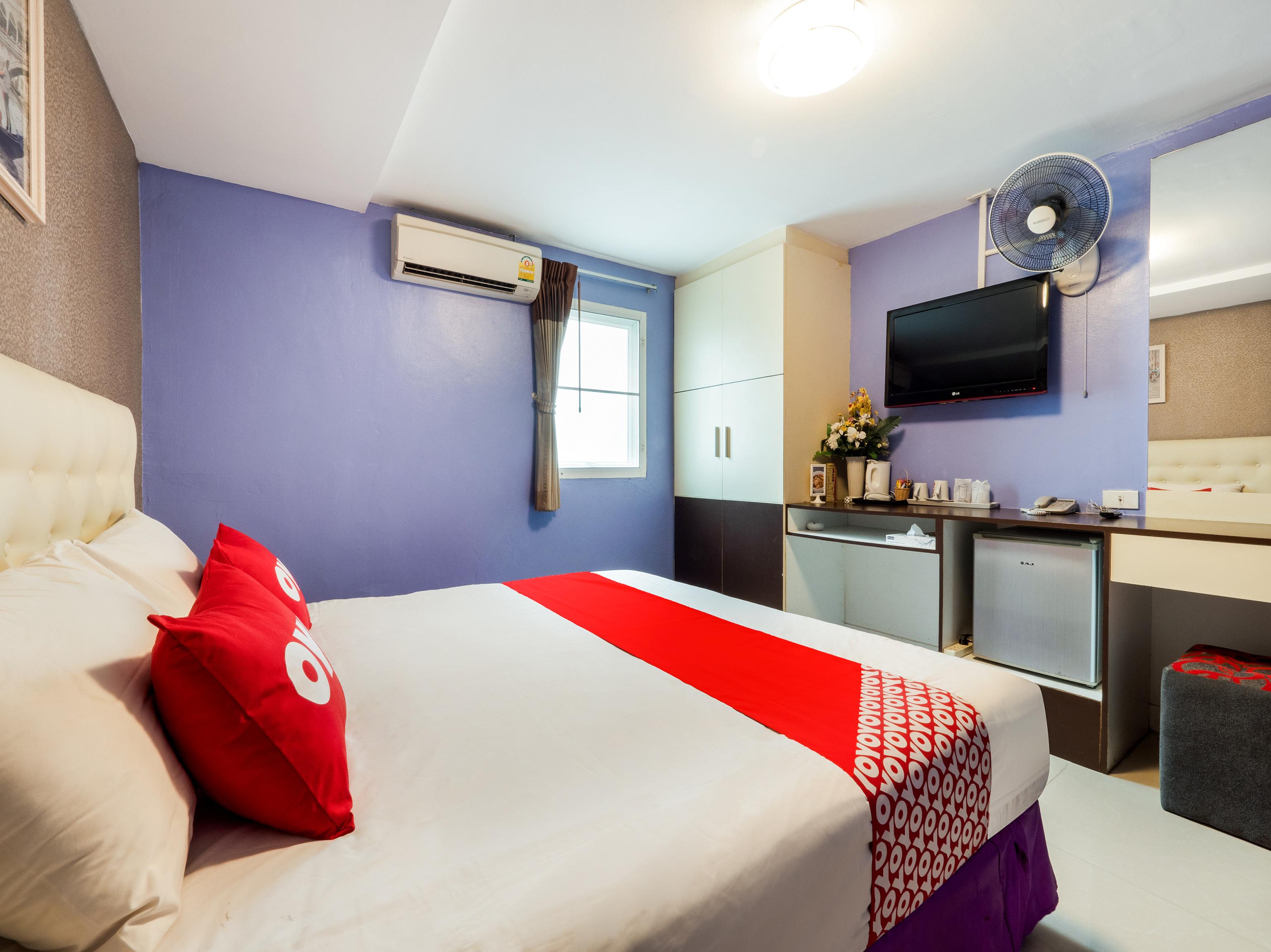 Oyo 75375 Lisa Guesthouse Jomtien Beach Buitenkant foto